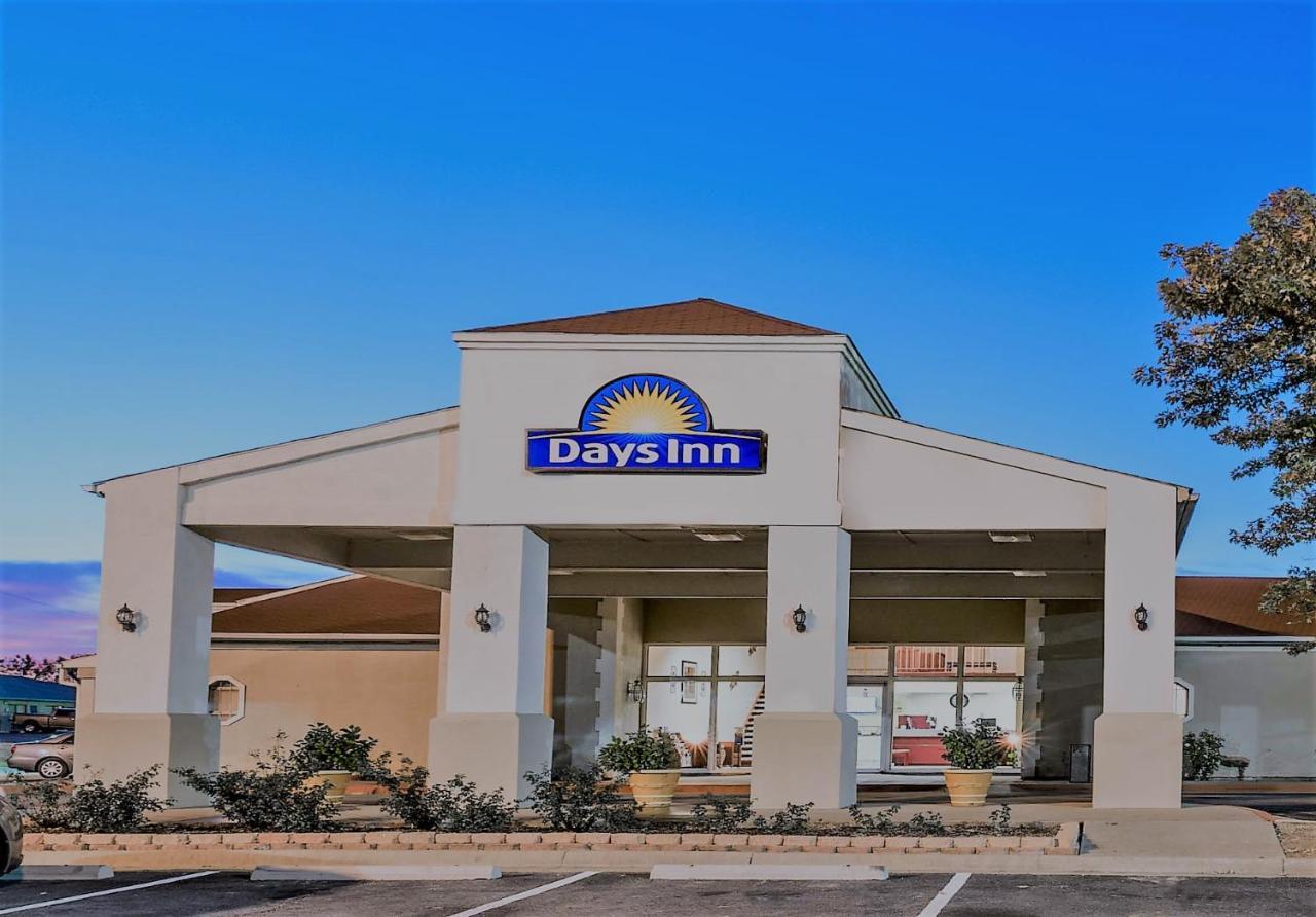 Days Inn By Wyndham Eastland מראה חיצוני תמונה